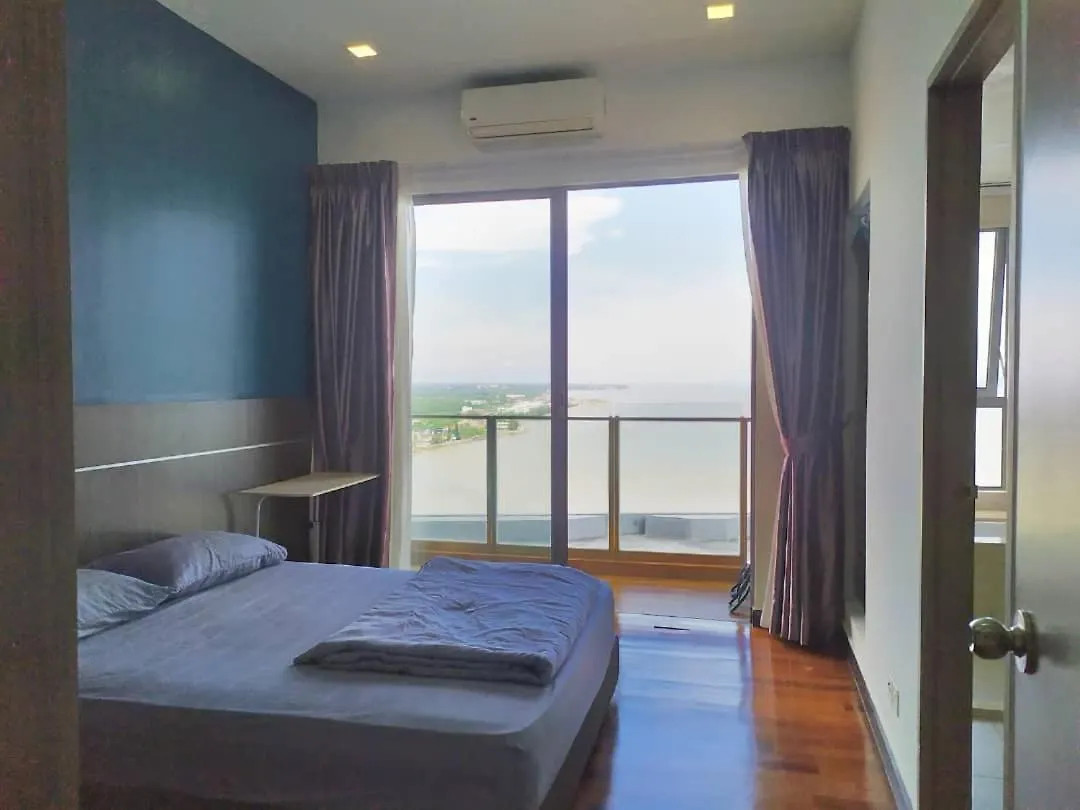 Silverscape Seaview Suite Melaka @ Free Wifi דירה